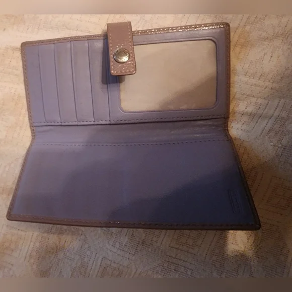 Coach Wallet - Picture 3 of 3